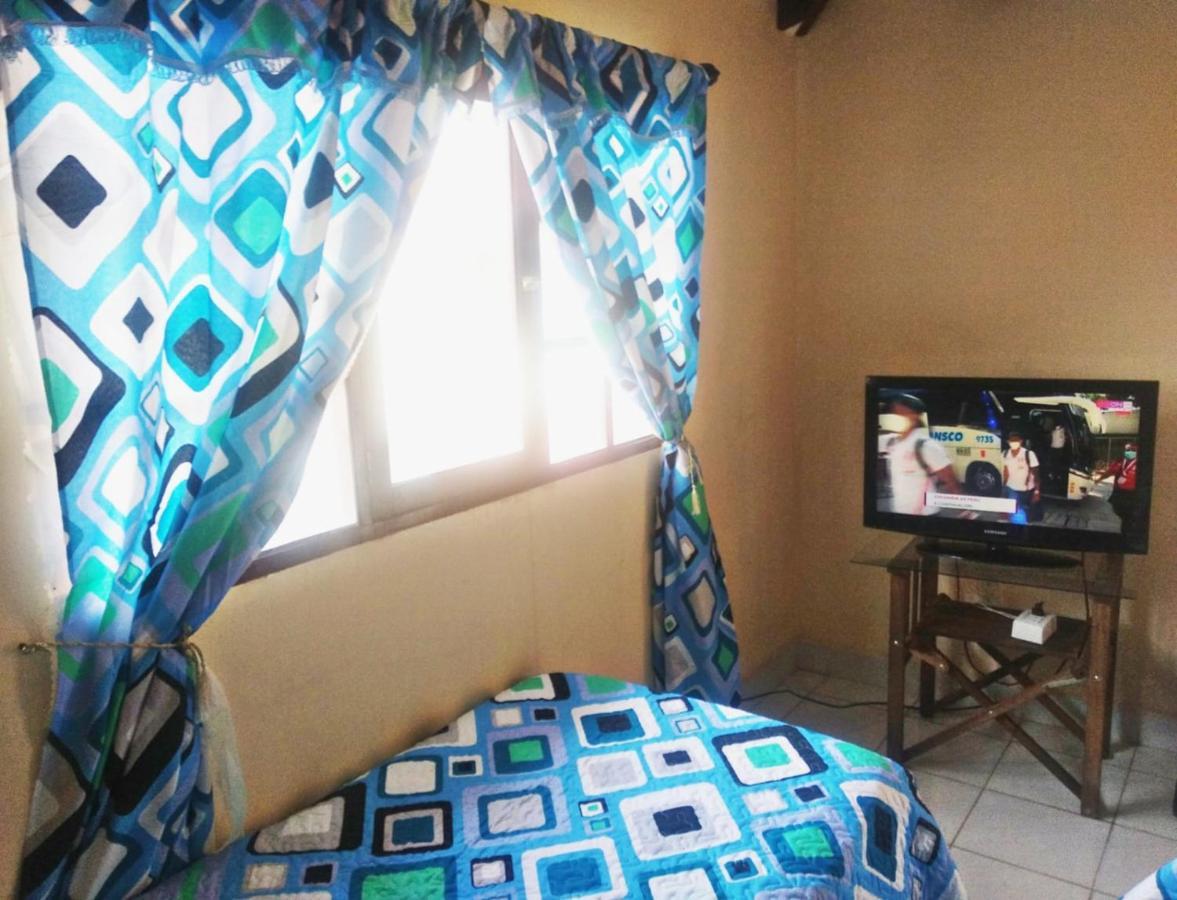 Residencial Moroni - Alojamiento En Cochabamba Bed & Breakfast エクステリア 写真