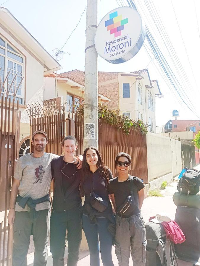 Residencial Moroni - Alojamiento En Cochabamba Bed & Breakfast エクステリア 写真