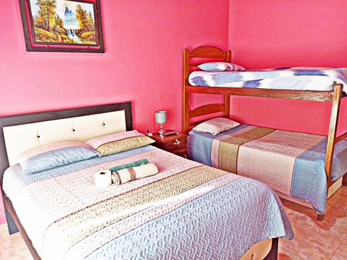 Residencial Moroni - Alojamiento En Cochabamba Bed & Breakfast エクステリア 写真