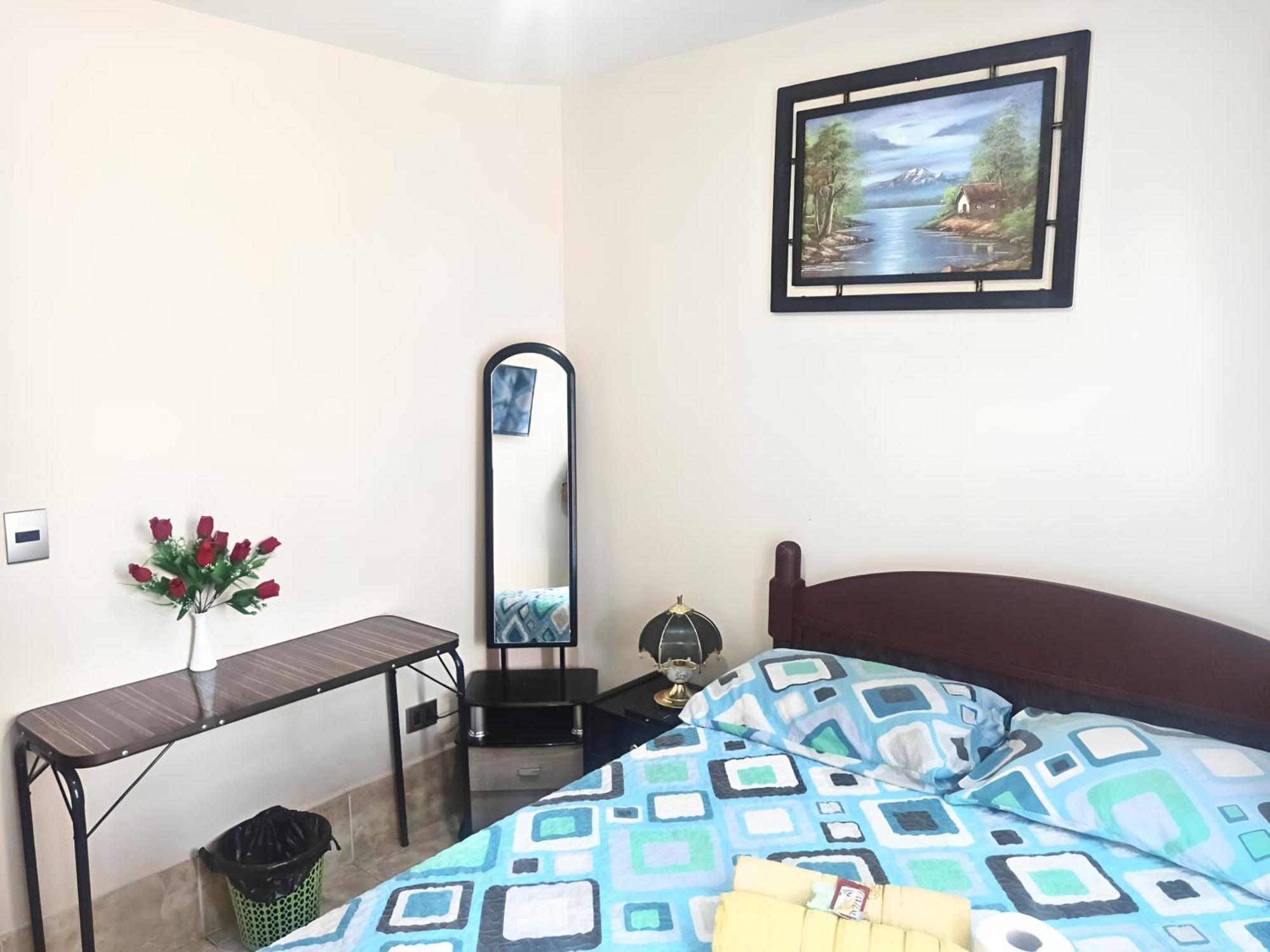 Residencial Moroni - Alojamiento En Cochabamba Bed & Breakfast エクステリア 写真