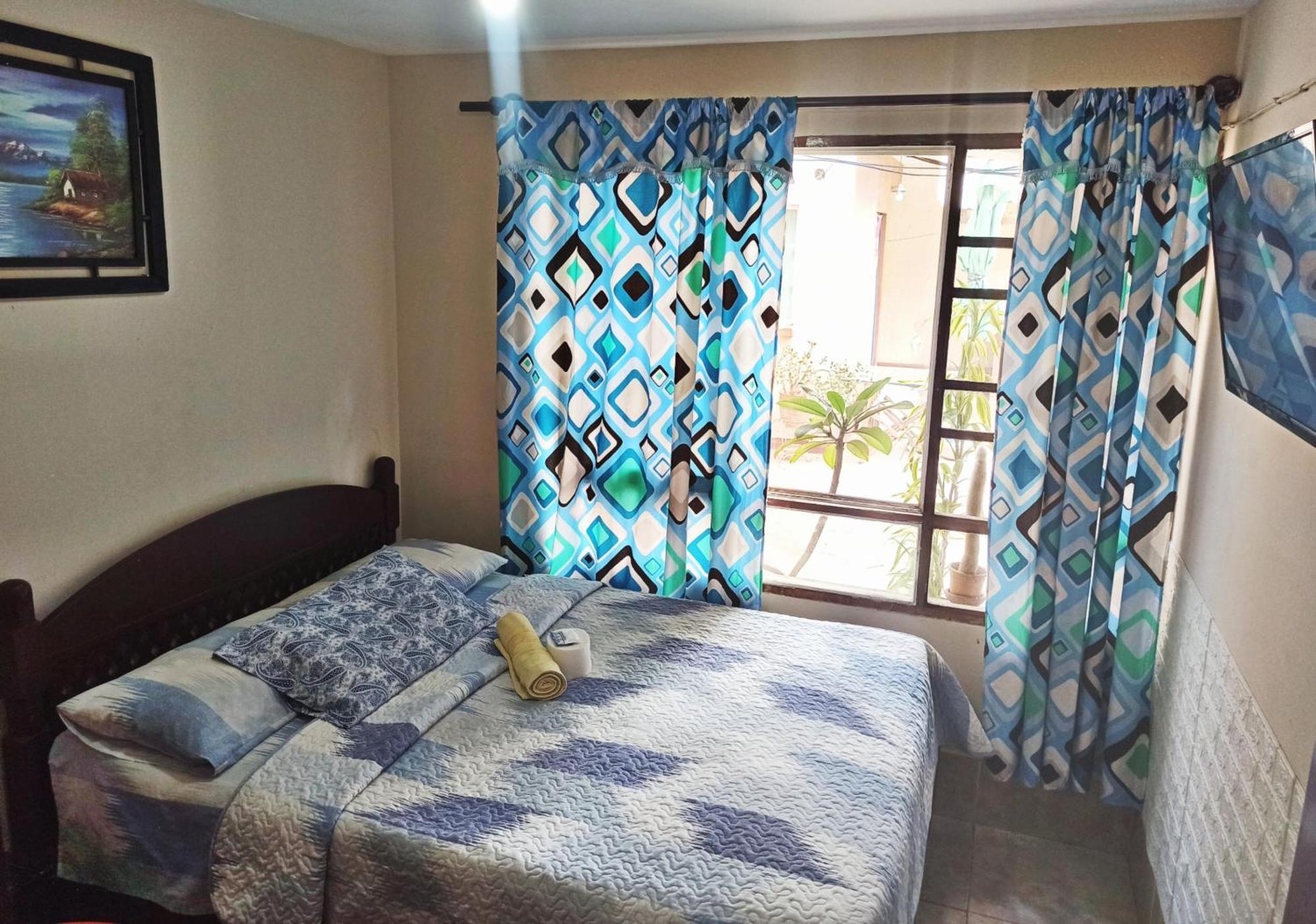 Residencial Moroni - Alojamiento En Cochabamba Bed & Breakfast エクステリア 写真